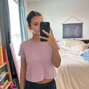 lululemon athletica Mauve Crop Top